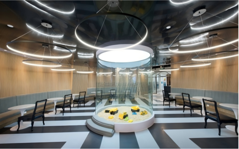 family friendly mini playground in a shanghai restaurant (3)